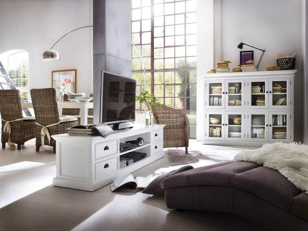 Elegant Oak and White Entertainment Units to Revamp Your Living Space