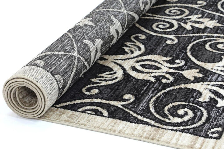 Black Arya Classic Rug