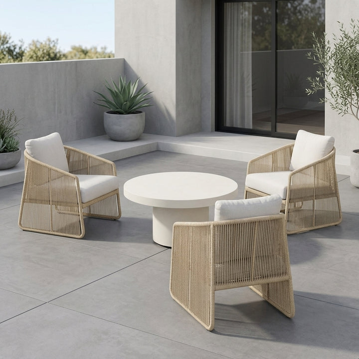 Belize Outdoor Lounge Chair