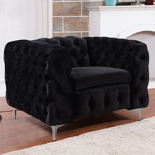 Black Eddard Velvet Armchair