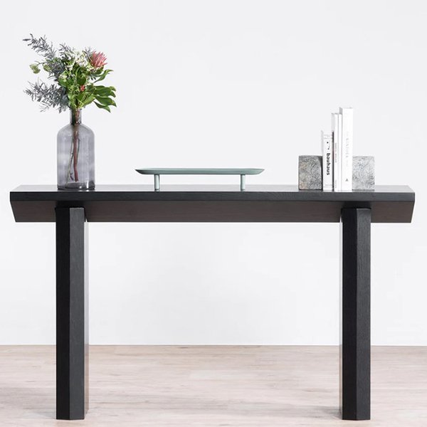 Carly 1.4m Oak Console Table - Black