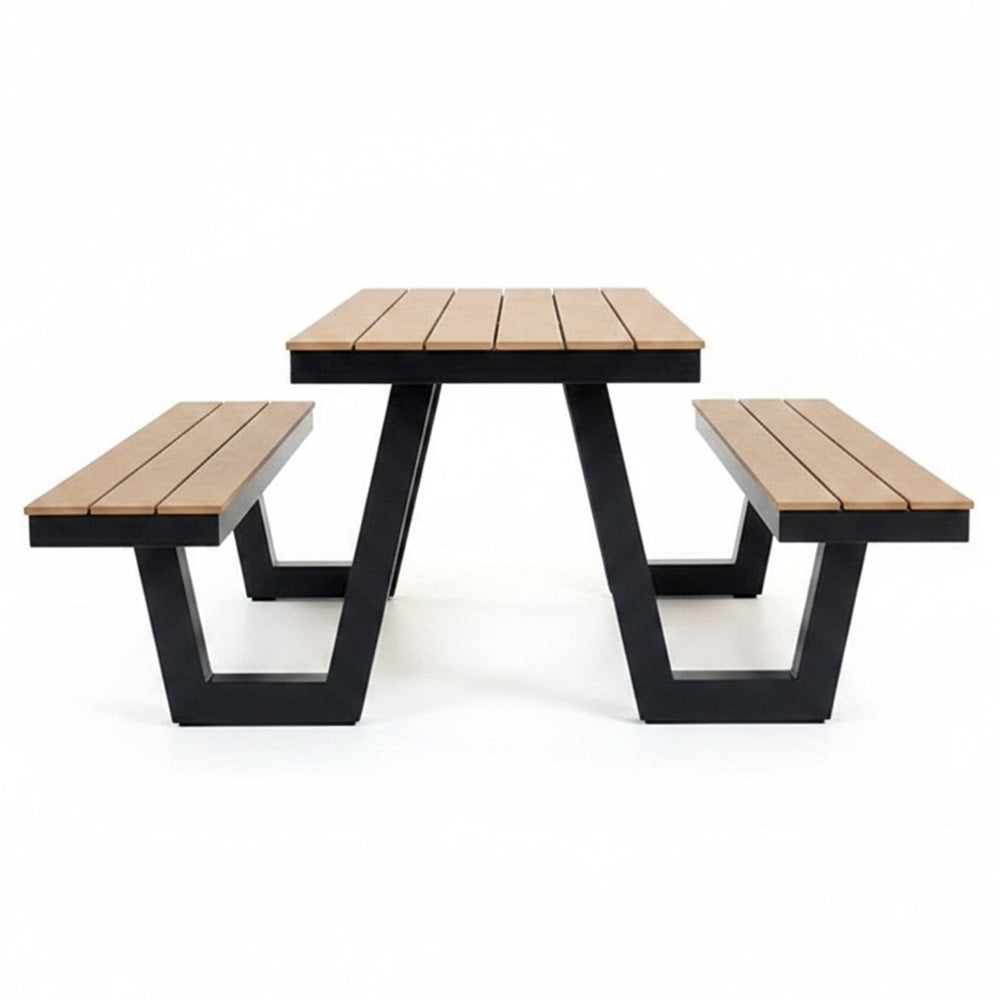 Corrimal Outdoor Dining Set - Large