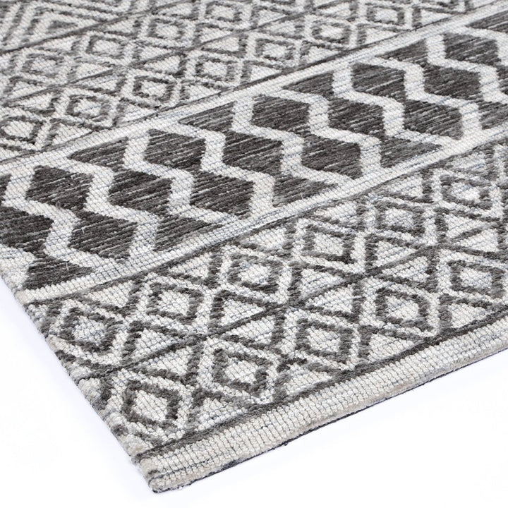 Grey Isla Hand-Tufted Rug