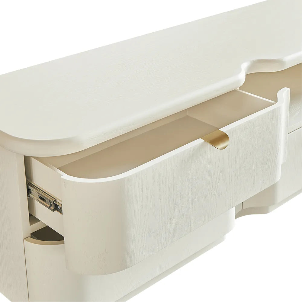 Lost River TV Entertainment Unit