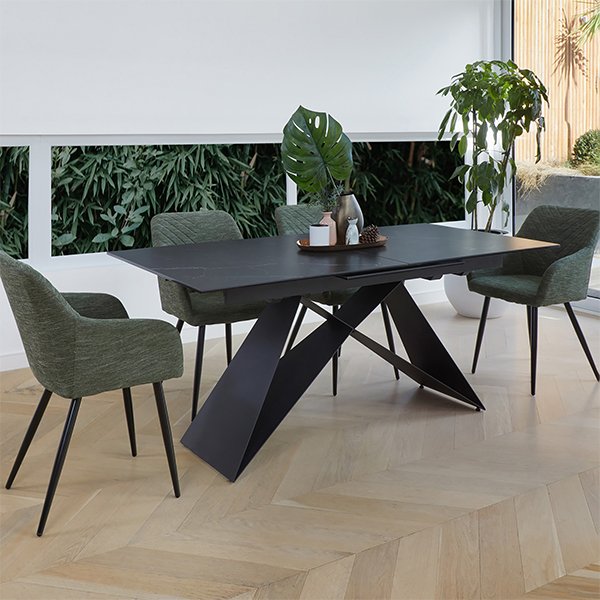 Lyka Extendable Dining Table